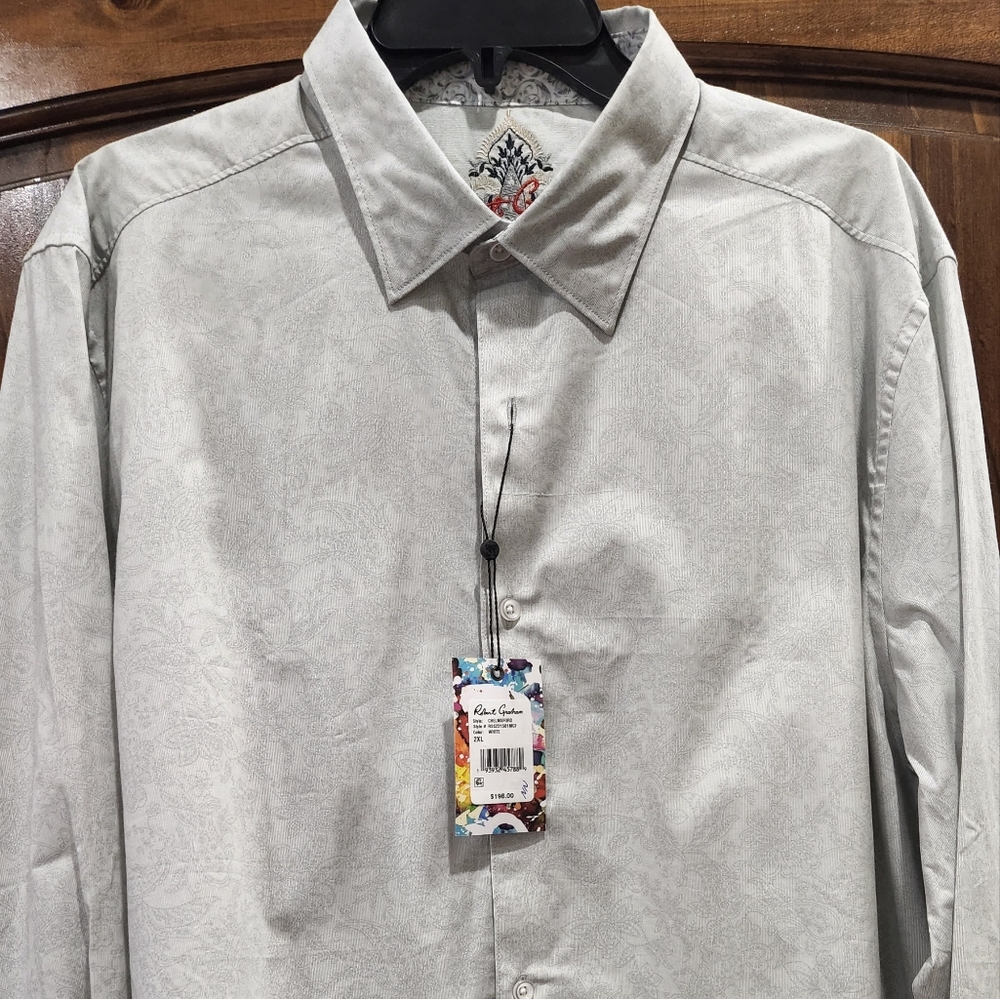 🆕️ Robert Graham Chelmsford Paisley Print Shirt